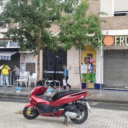 Apartamento Luminoso y cómodo Sevilla Exterior foto